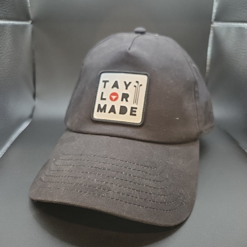 TaylorMade Golf Hat Snapback Baseball Cap Mens Black Graphic Patch Adjustable